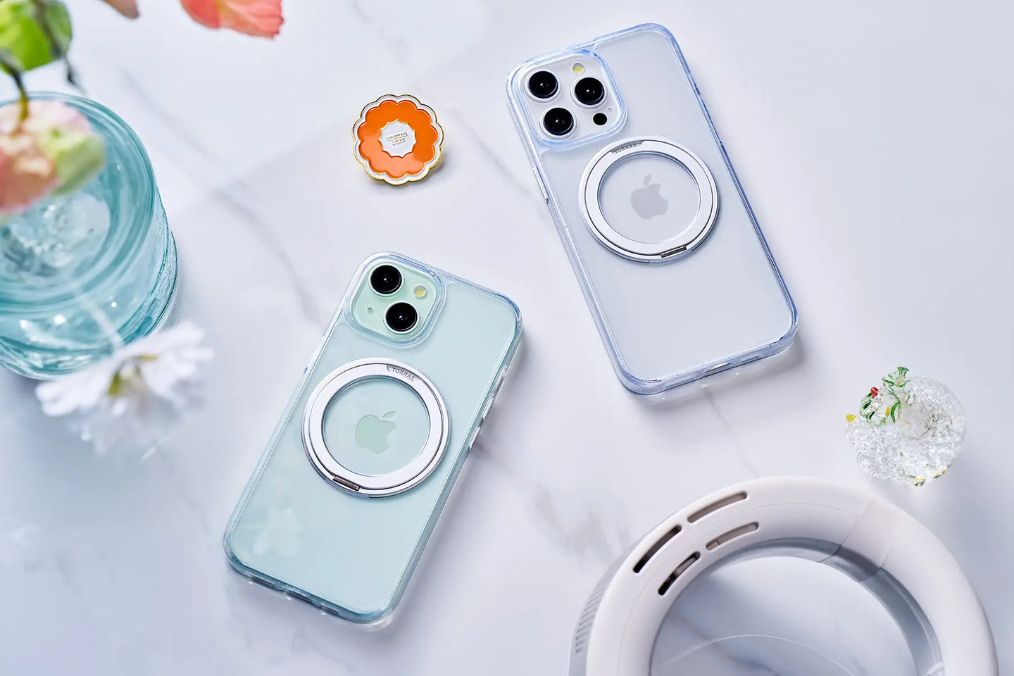 Transparent/translucent phone case
