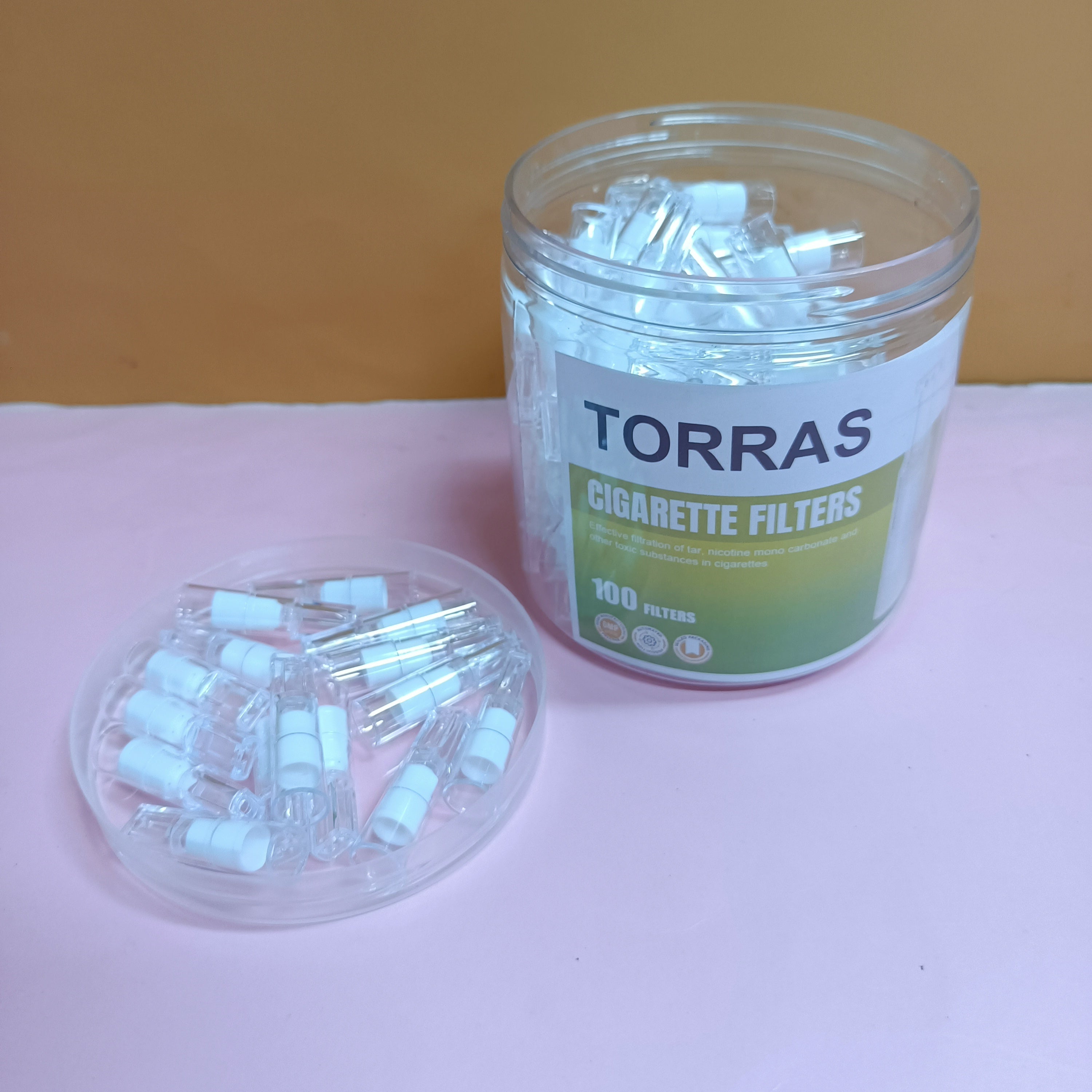 Cigarette_filters_3