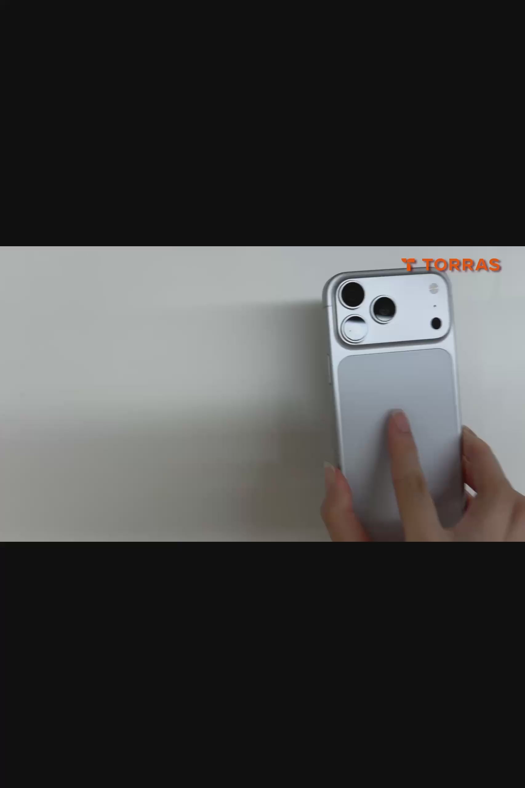 Mounting a phone on a wall with a TORRAS magnetic accessory
